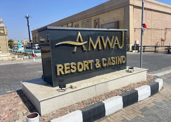 In Amwaj Oyoun & Casino - Families And Couples Only * Şarm El-Şeyh