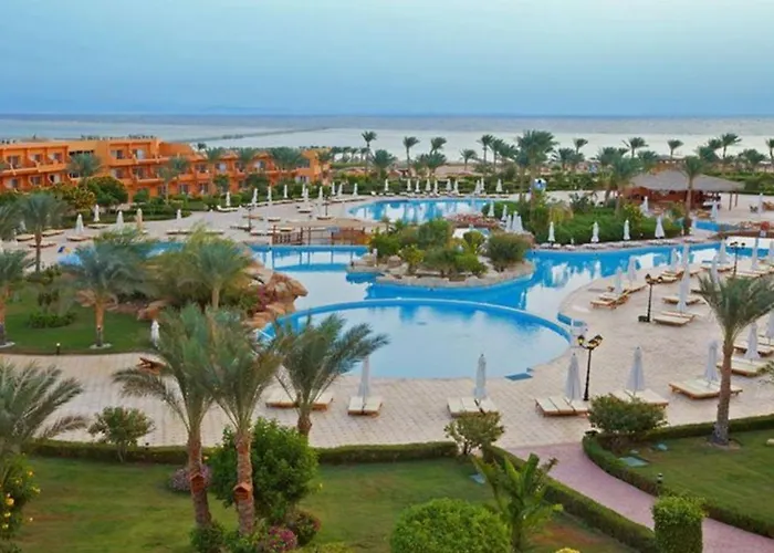 In Amwaj Oyoun & Casino - Families And Couples Only *